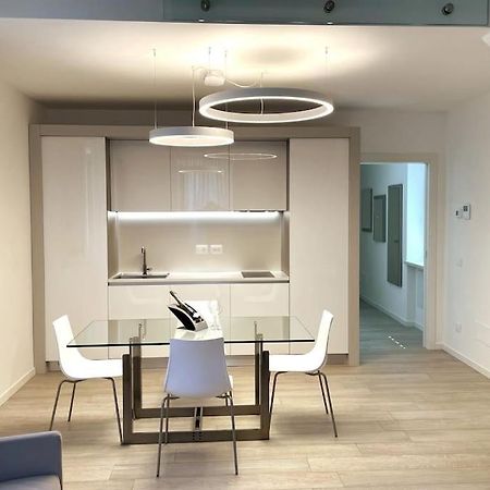 Queen Verona Luxury Apartment Luaran gambar