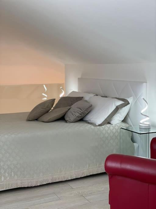 Queen Verona Luxury Apartment Luaran gambar