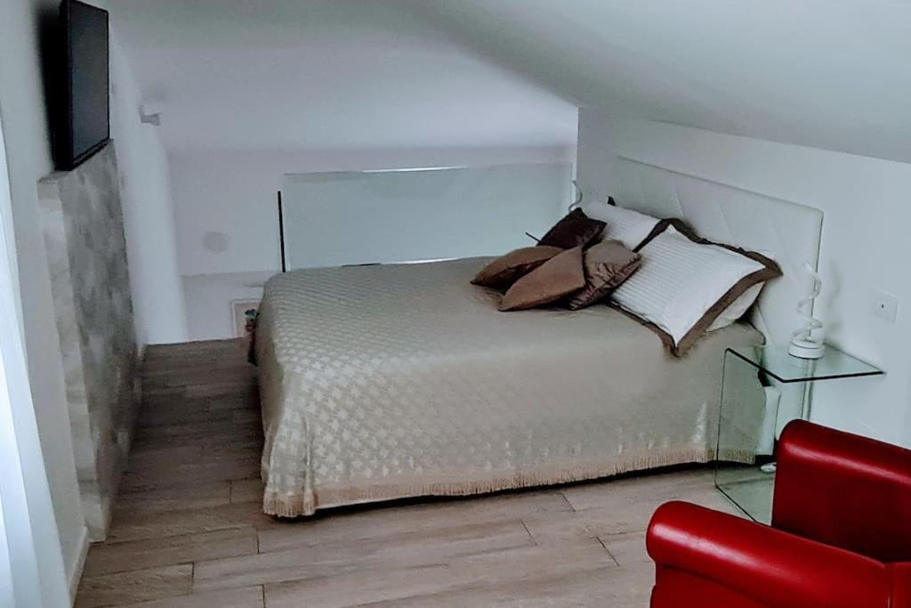 Queen Verona Luxury Apartment Luaran gambar